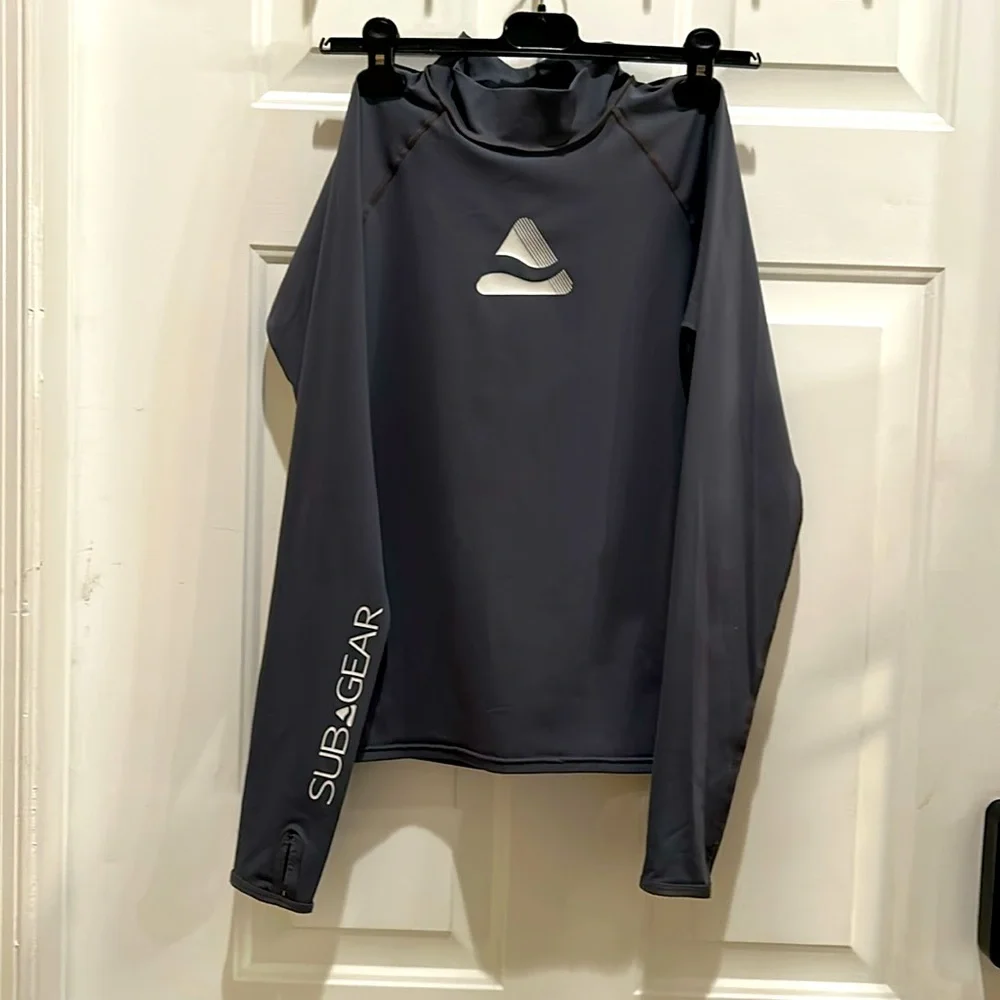 SubGear Stone Long Sleeve Rash Guard XS bisexual - Picture 2 of 5